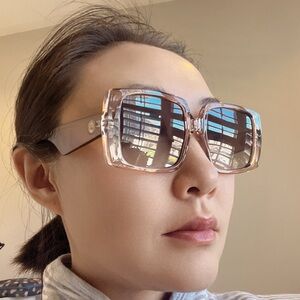 Brand new | Le Specs Sunglass | GLO GETTER | PEBBLE